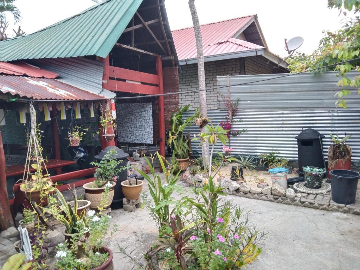 Hotel Nazri Nipah Camp Pangkor Kampung Teluk Nipah Exterior foto