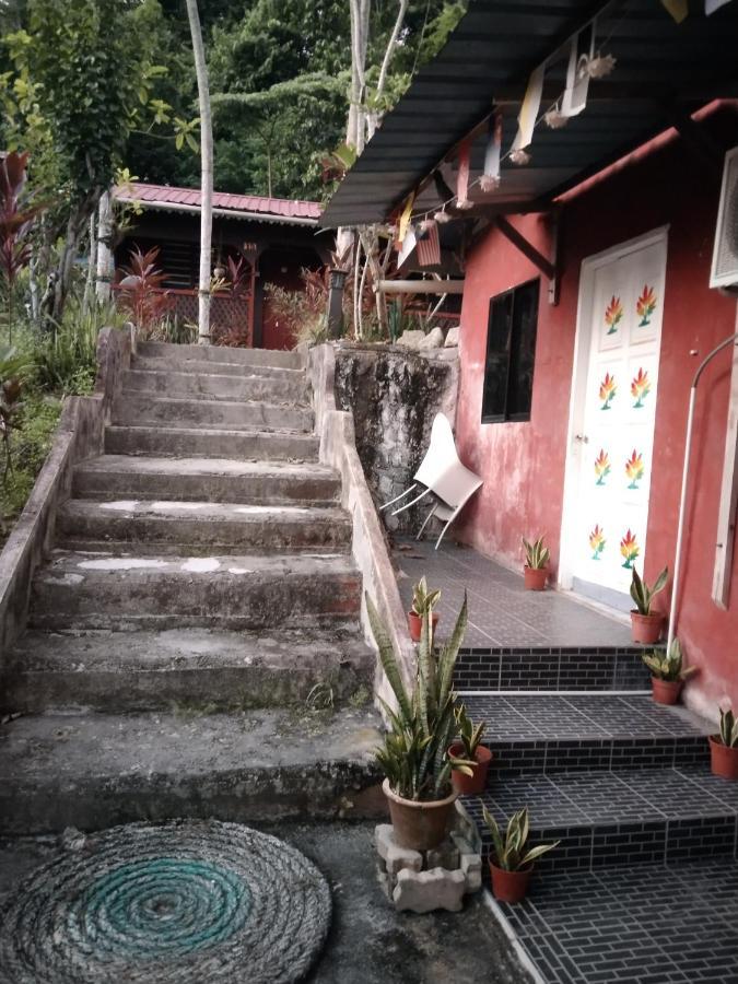 Hotel Nazri Nipah Camp Pangkor Kampung Teluk Nipah Exterior foto