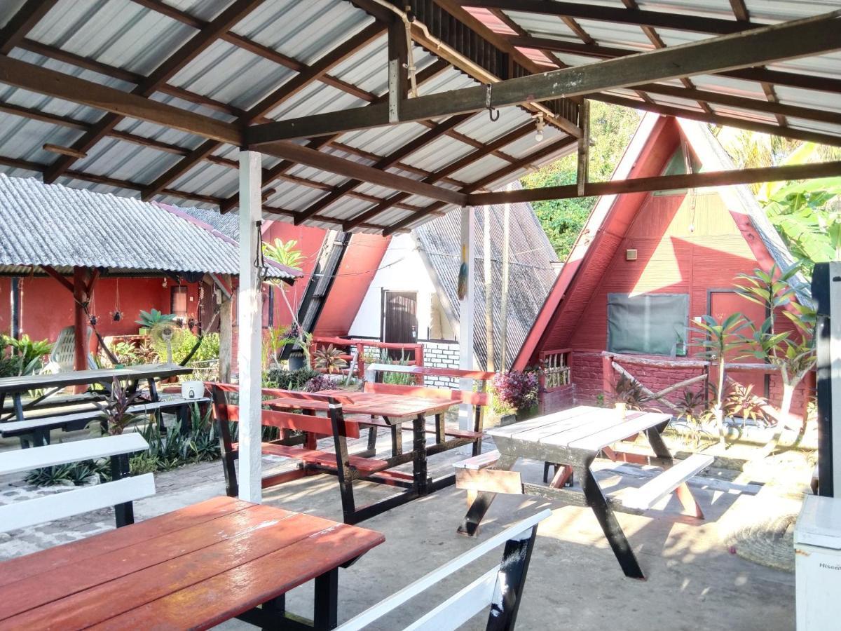 Hotel Nazri Nipah Camp Pangkor Kampung Teluk Nipah Exterior foto